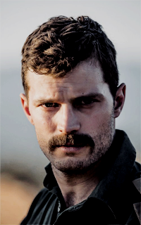 Jamie Dornan QAQMyNPl_o