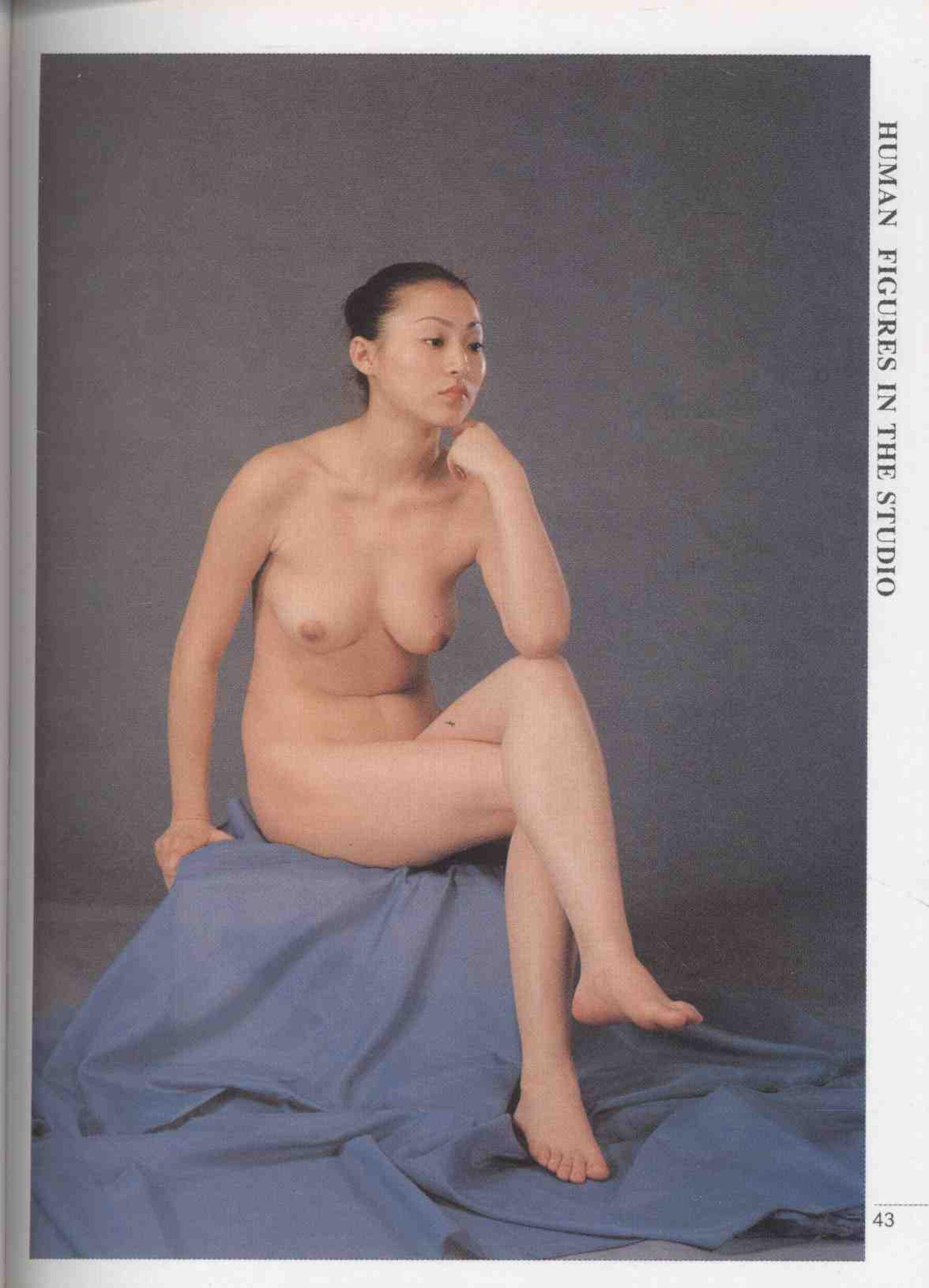 书籍扫描 实用人体模特摄影·坐姿篇(48)