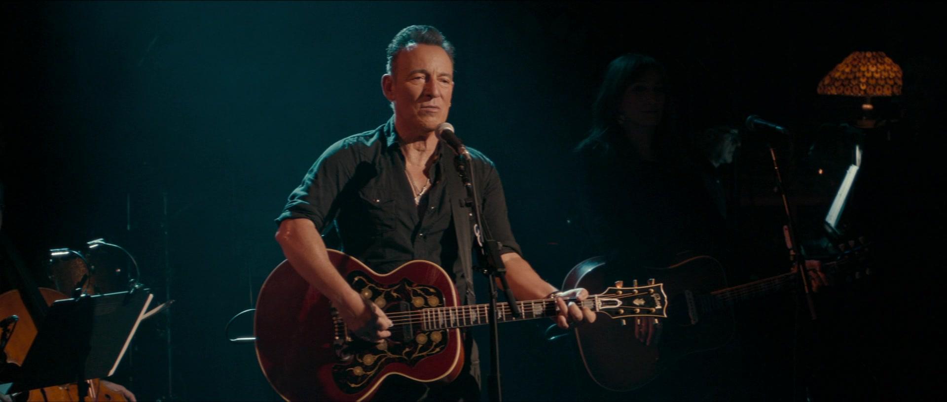 West stars. Bruce Springsteen Western Stars 2019. Bruce Springsteen Western Stars. Western Stars - a film by Thom zimny & Bruce Springsteen. Bruce Springsteen - Tucson Train.