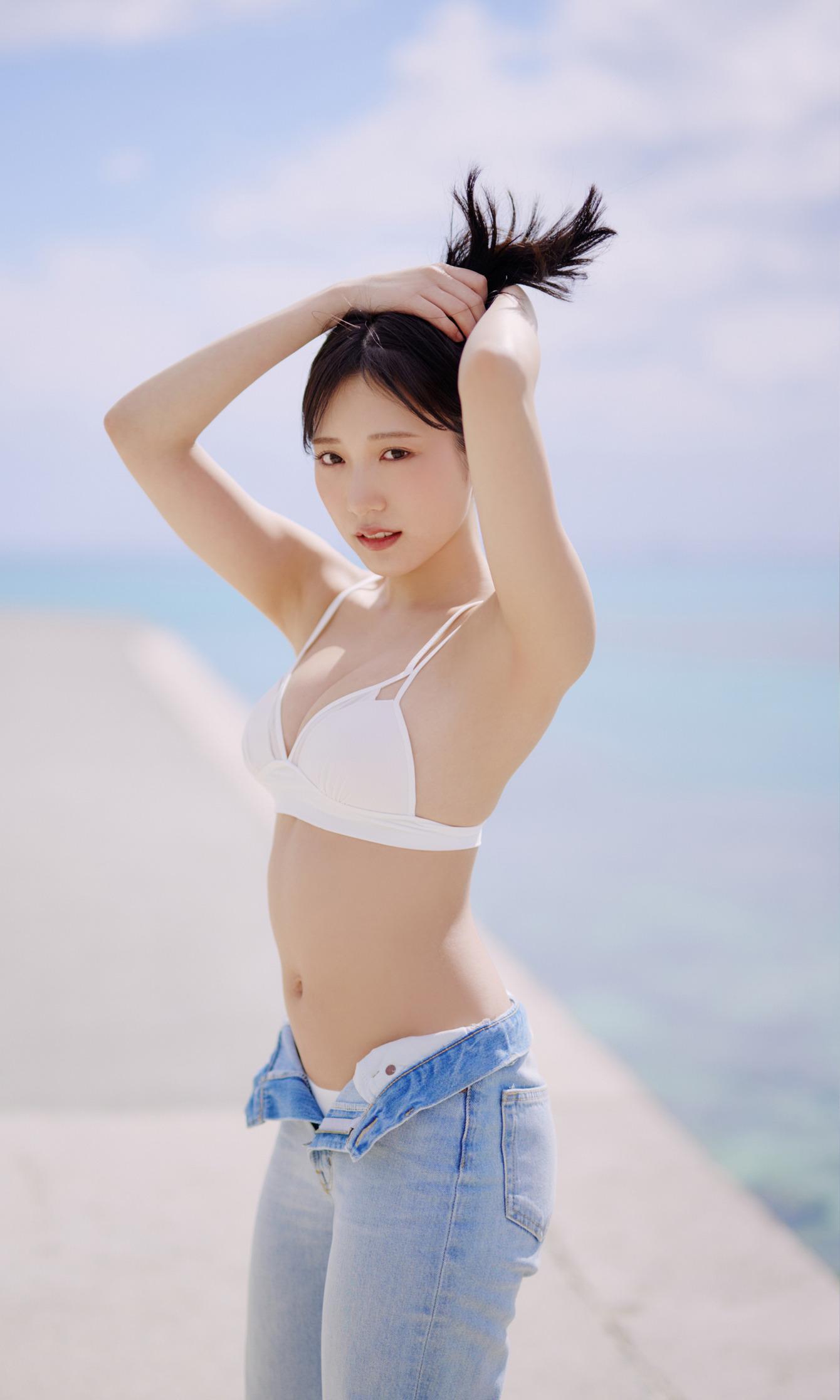 Sumire Yokono 横野すみれ, 週プレ Photo Book 「海のステージ」 Set.02(3)