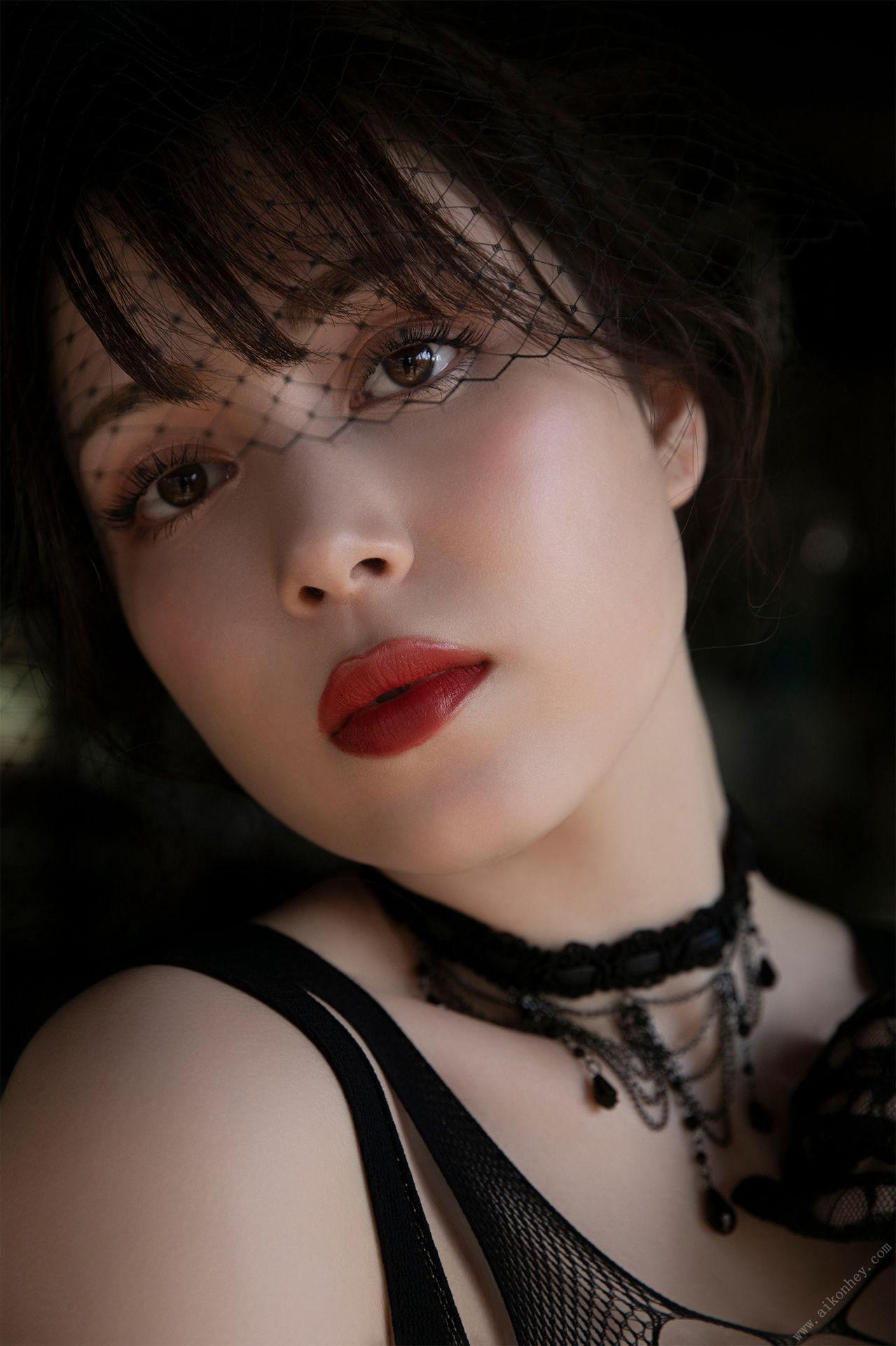 Michelle Megumi ミッシェル愛美, ＦＲＩＤＡＹデジタル写真集 「プレミアムヌード　ｖｏｌ．２　黒の花嫁」 Set.02(4)