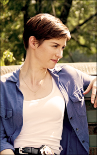 Chyler Leigh FKtqv3V3_o