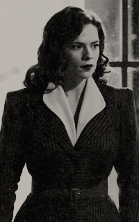 Hayley Atwell K7Bql1O1_o