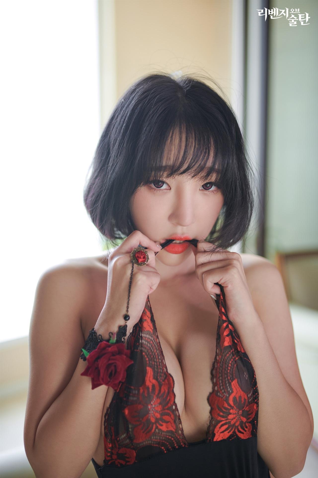 Kang Inkyung 강인경, [ArtGravia] Vol.220 아트그라비아 Set.02(16)