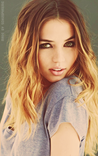 Ana de Armas LL4wJ7rT_o