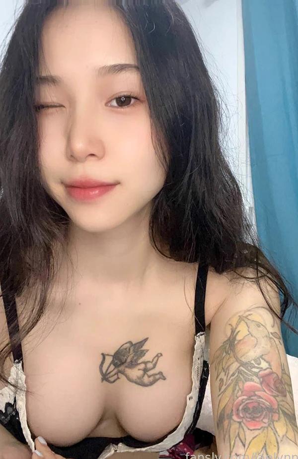 高颜值网红主播@JaelynnLee 订阅尺度合集(4)