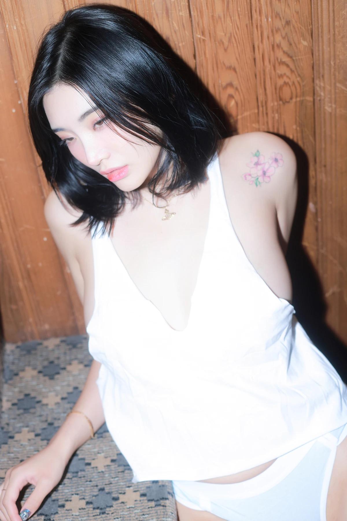 Sula 첼설아, PhotoBook 「Drunk」 Set.02(15)