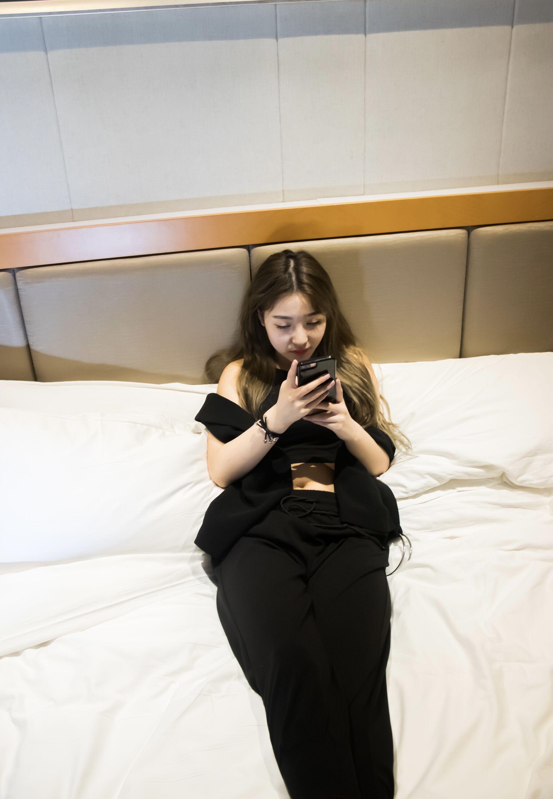 国模人体 国模纯依大尺度人体私拍套图(14)