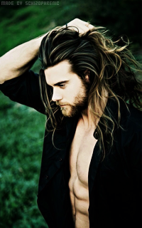 Brock O'Hurn 2VrqN7Dg_o