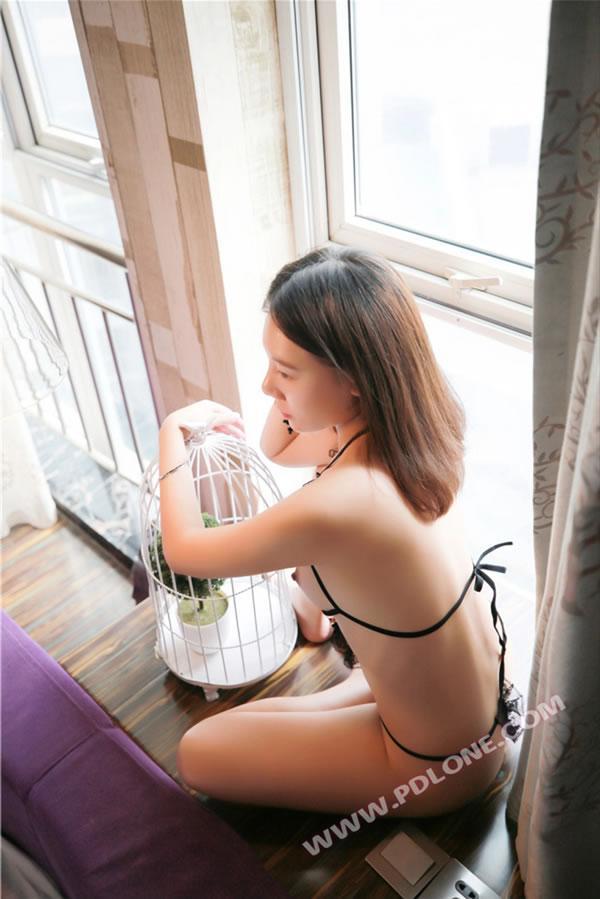 潘多拉NO.302短发美女无圣光露出福利写真(37)