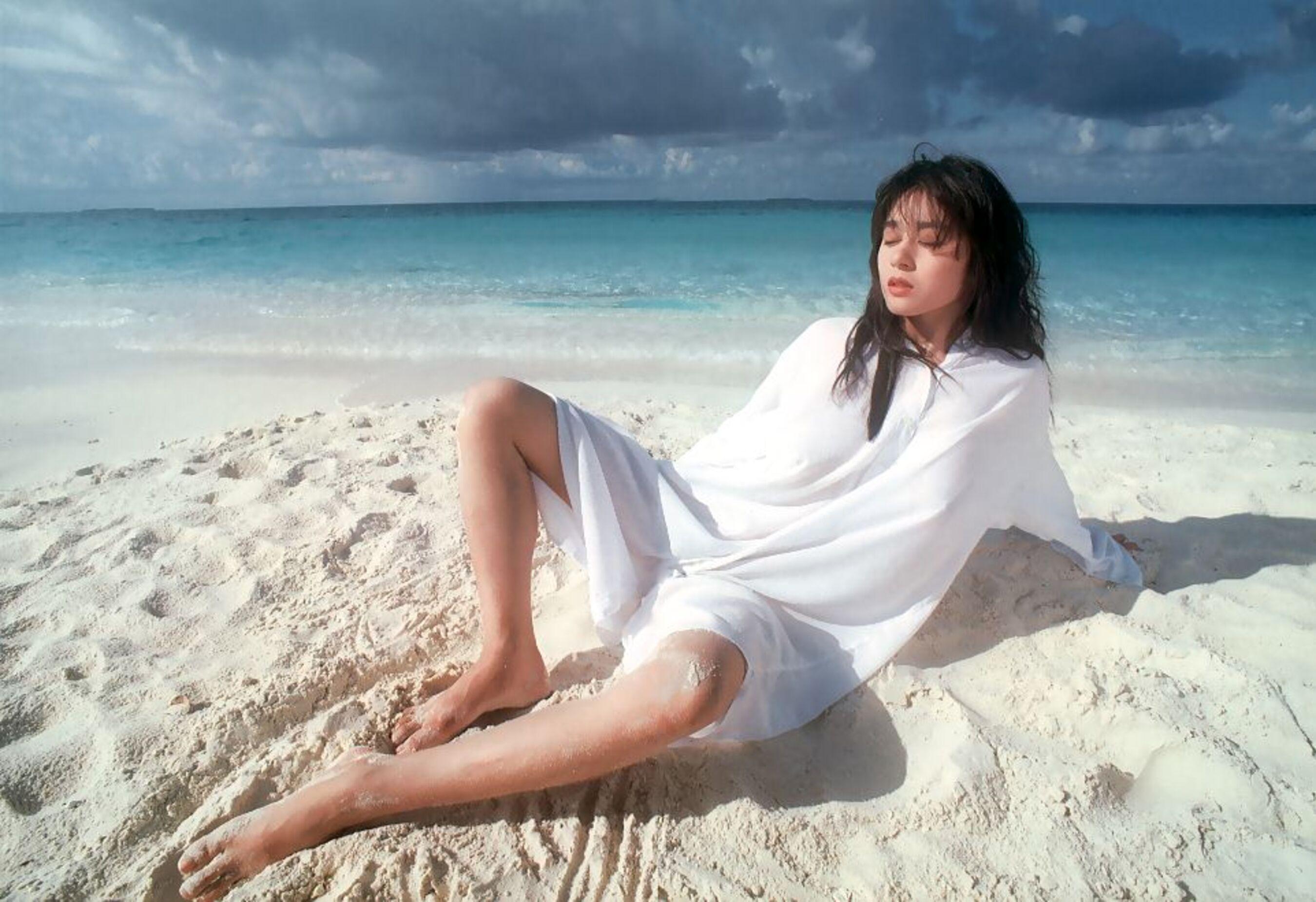书籍扫描 Vol. 1990.5 青山知可子《热帯性気候》(58)