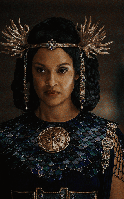 Cynthia Addai Robinson 3S7nBN01_o