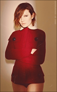 Emily Browning EHuauksa_o