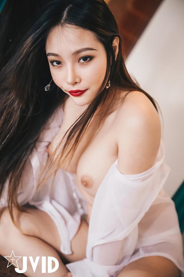 美乳Jenny全裸无遮珍妮姊姊-晨间巨乳誘惑2(21)