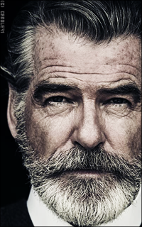 Pierce Brosnan HDLThJ0A_o