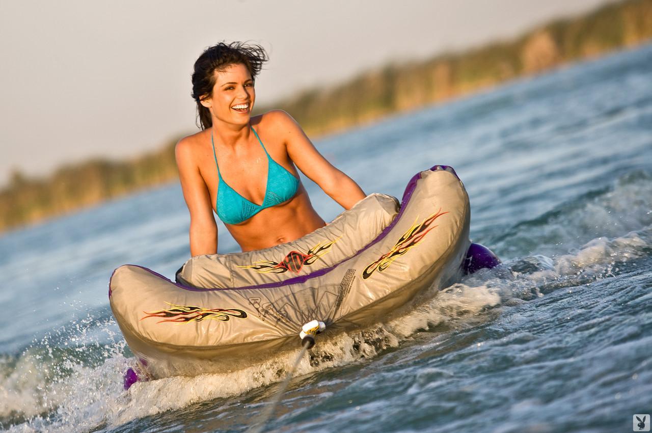 Naturally busty Laura Croft in a boat sunning glorious medium tits & curvy ass(1)