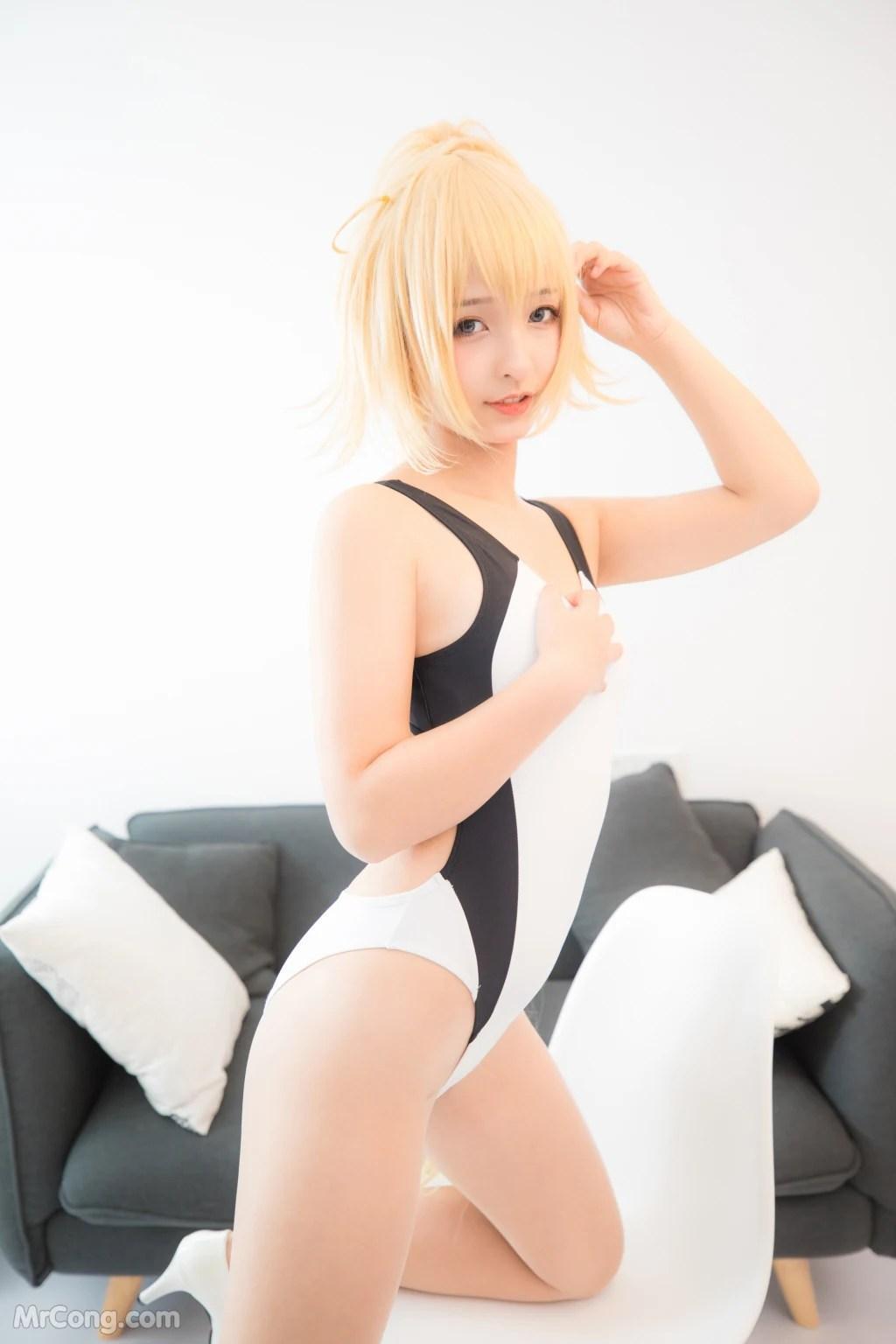 Coser@神楽坂真冬 Vol.036: 电子相册-白贞德《Swimingthedrea》(150 photos)(33)