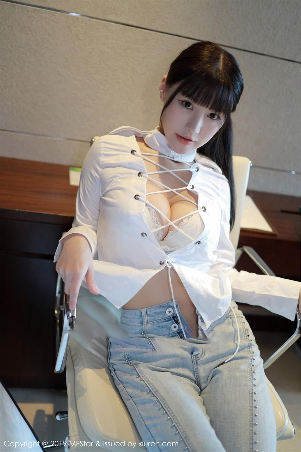 [MFStar]模范学院 2019-08-12 Vol.207 Flower朱可儿(18)