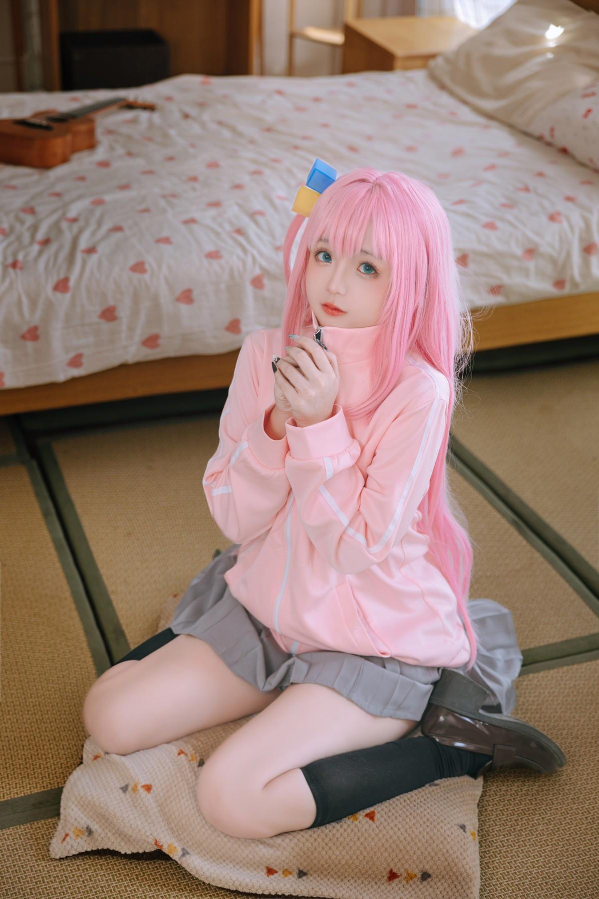 Cosplay 日奈娇 小孤独(4)