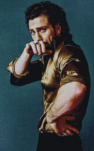 Aaron Taylor-Johnson - Page 2 NeAu8MNf_o