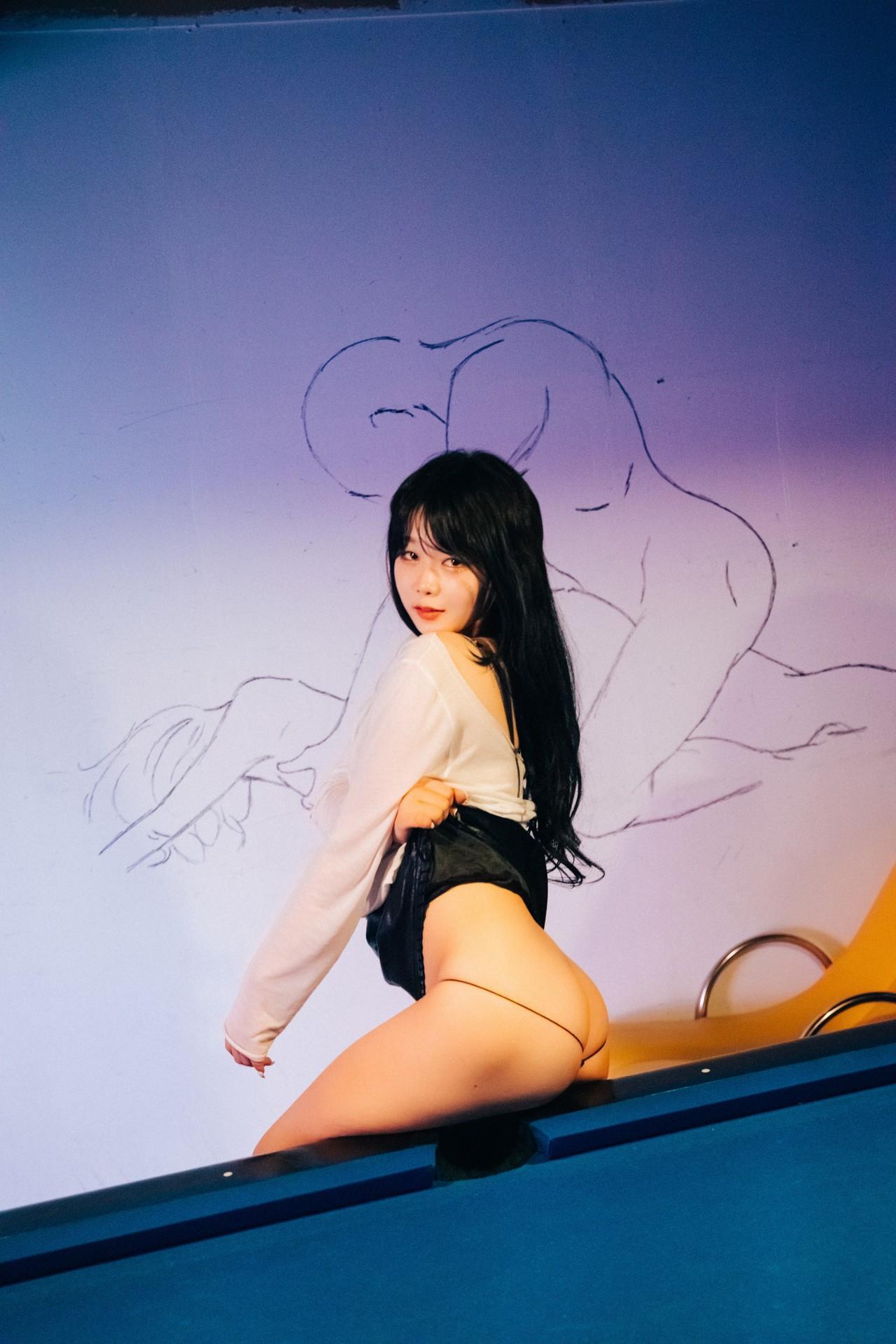 ZIA.Kwon 권지아, [Loozy] XXX Trip Set.02(63)