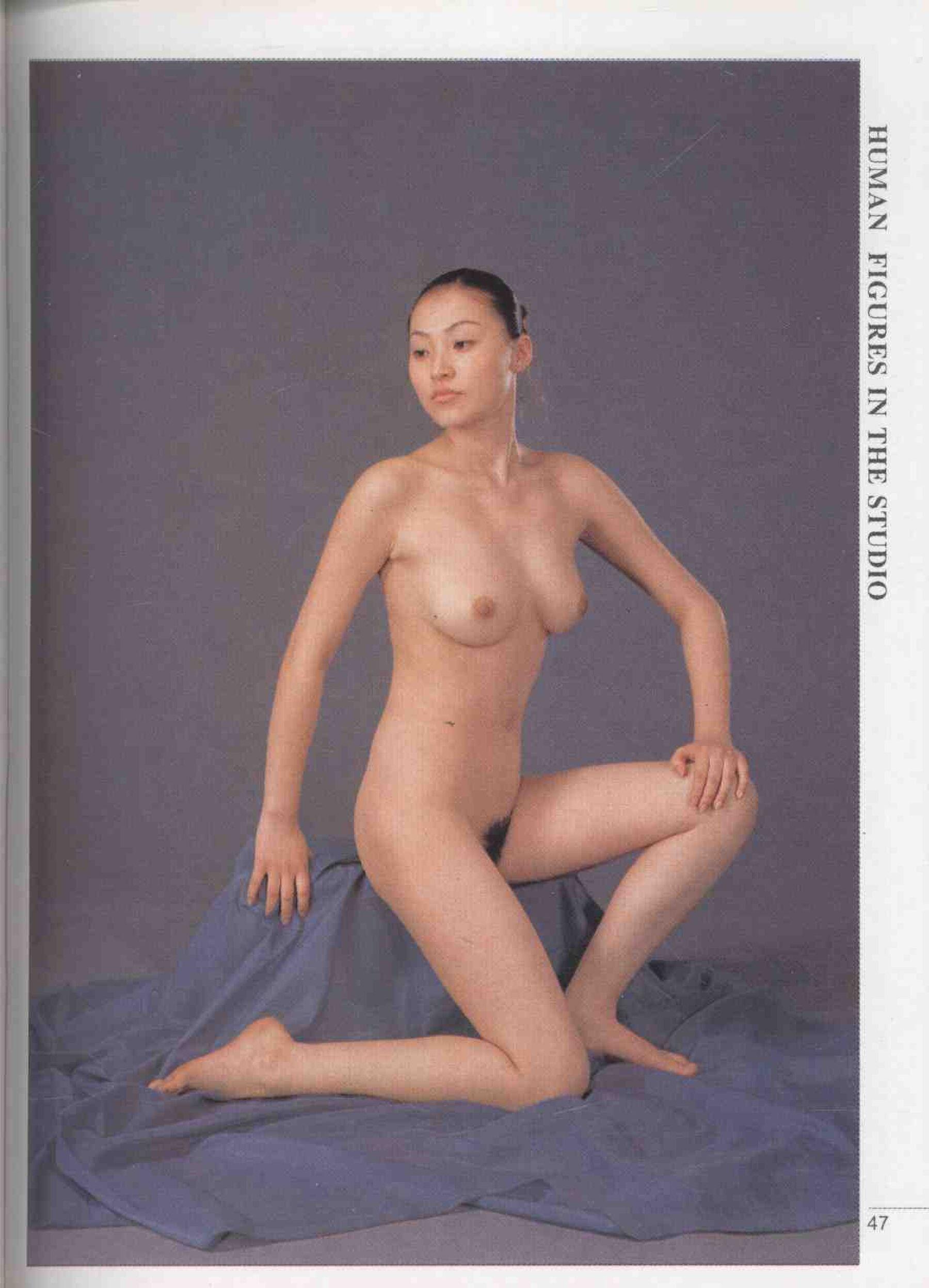 书籍扫描 实用人体模特摄影·坐姿篇(52)