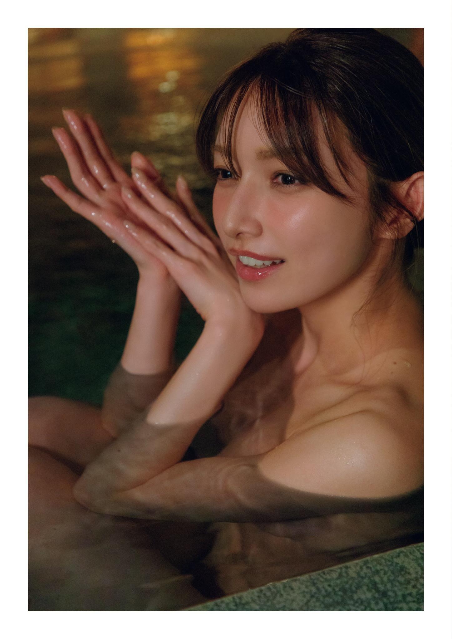 Maki Goto 後藤真希, 写真集 「Flos」 電子版だけの特典カット付き Set.03(27)