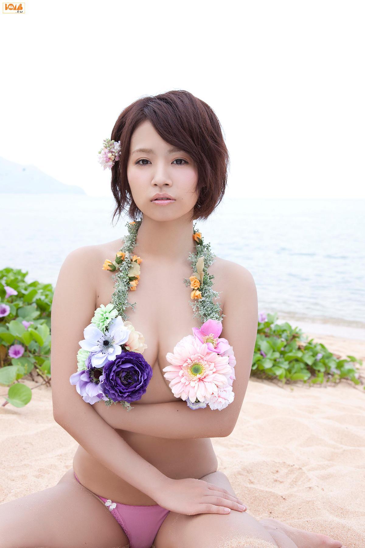 菜乃花 Nanoka 写真集 [Bomb.TV] 2013年12月号(33)