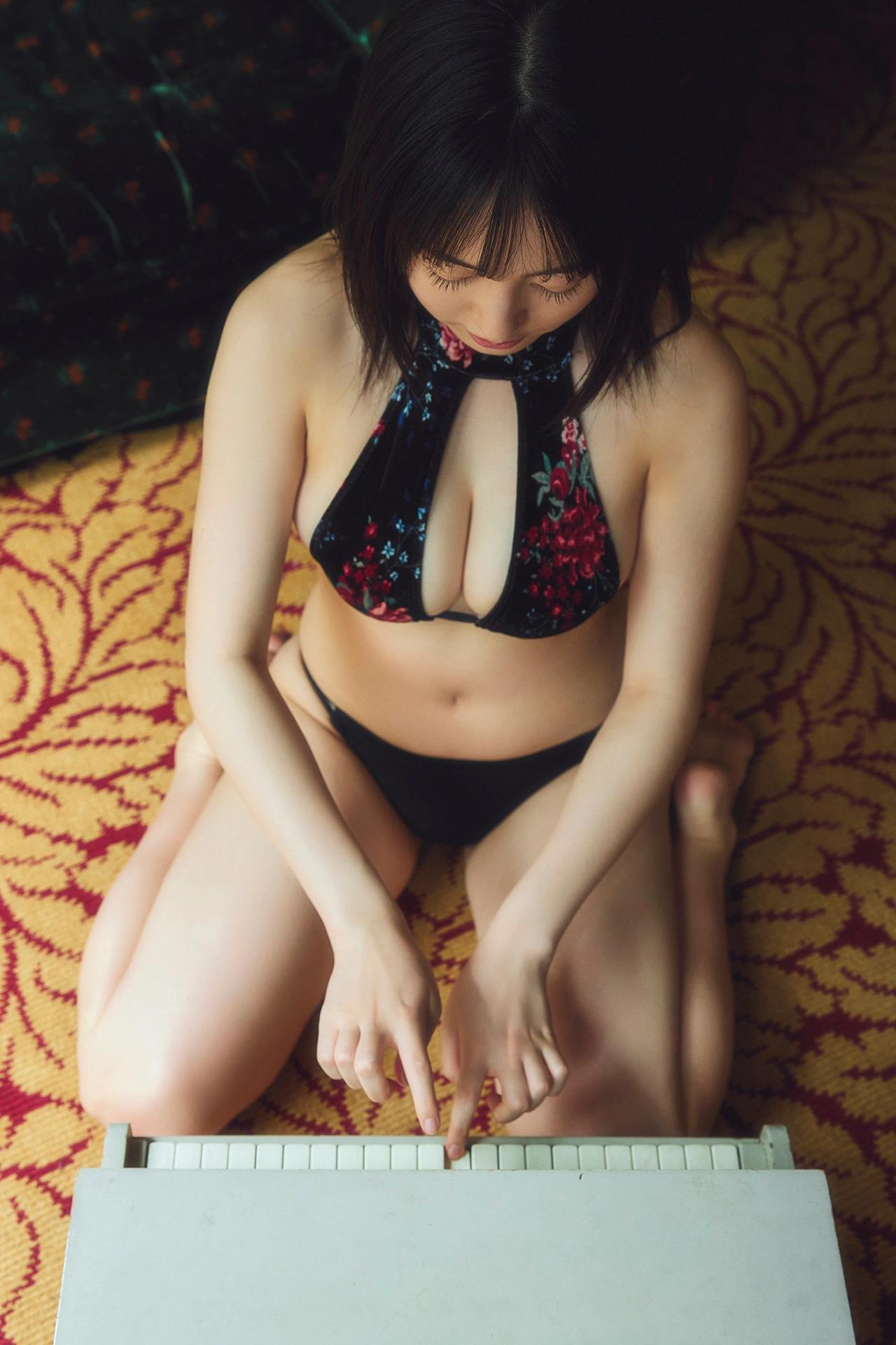 Miu Shirahama 白濱美兎, 週チャンデジグラ 「夏、背伸び」 Set.03(19)