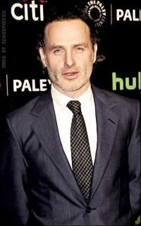 Andrew Lincoln - Page 2 LFDHuboq_o