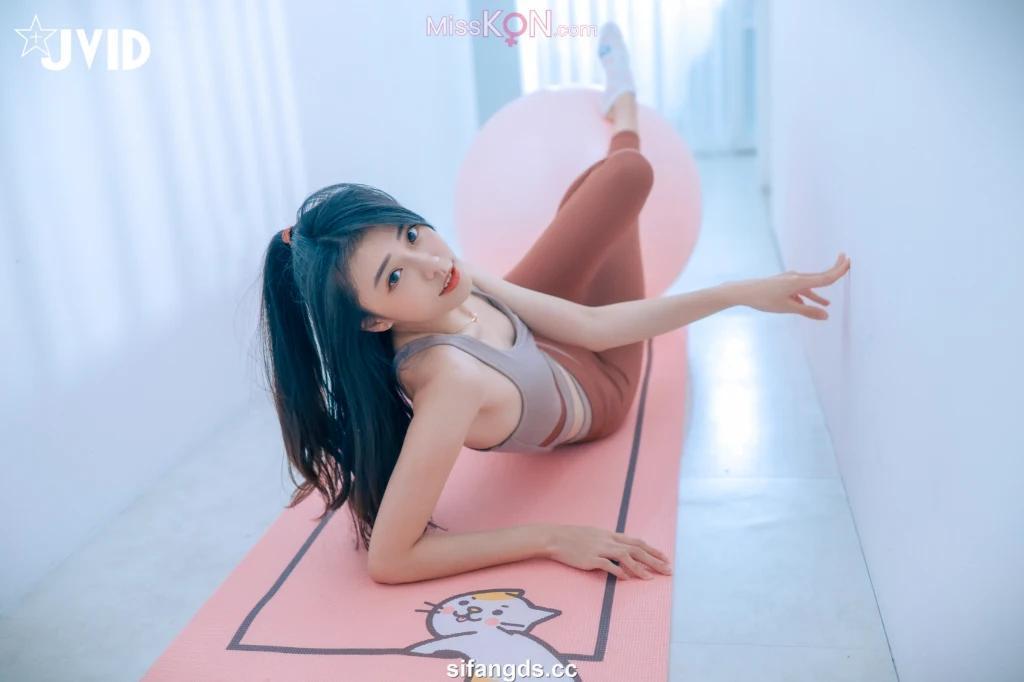 [JVID] 妍妍 Angel:【禁忌瑜珈課程】 瑜珈教練的秘密 裸體私人課程 (224 photos )(79)