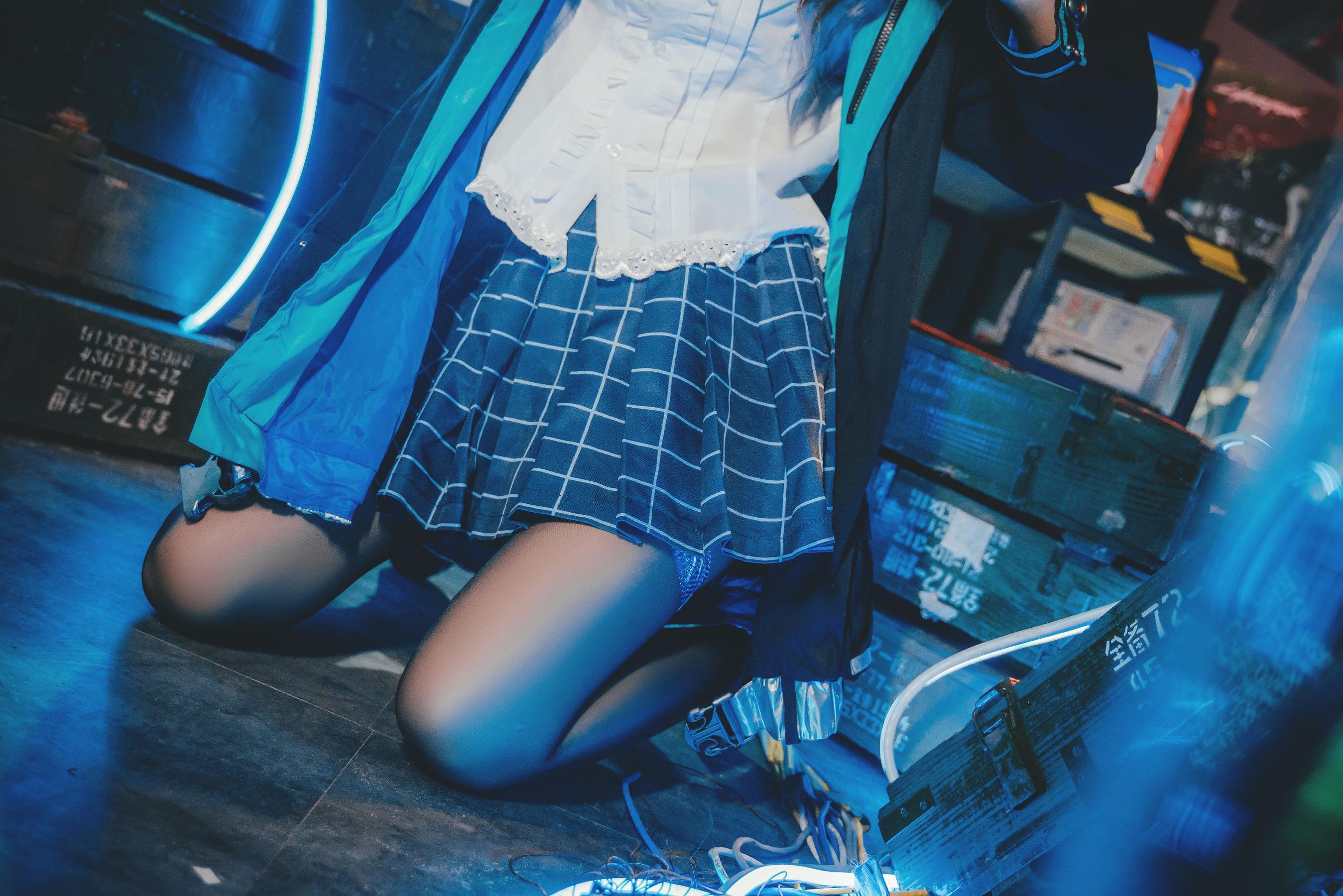 [COS福利] 猫君君MaoJun – 阿米娅 写真套图(37)