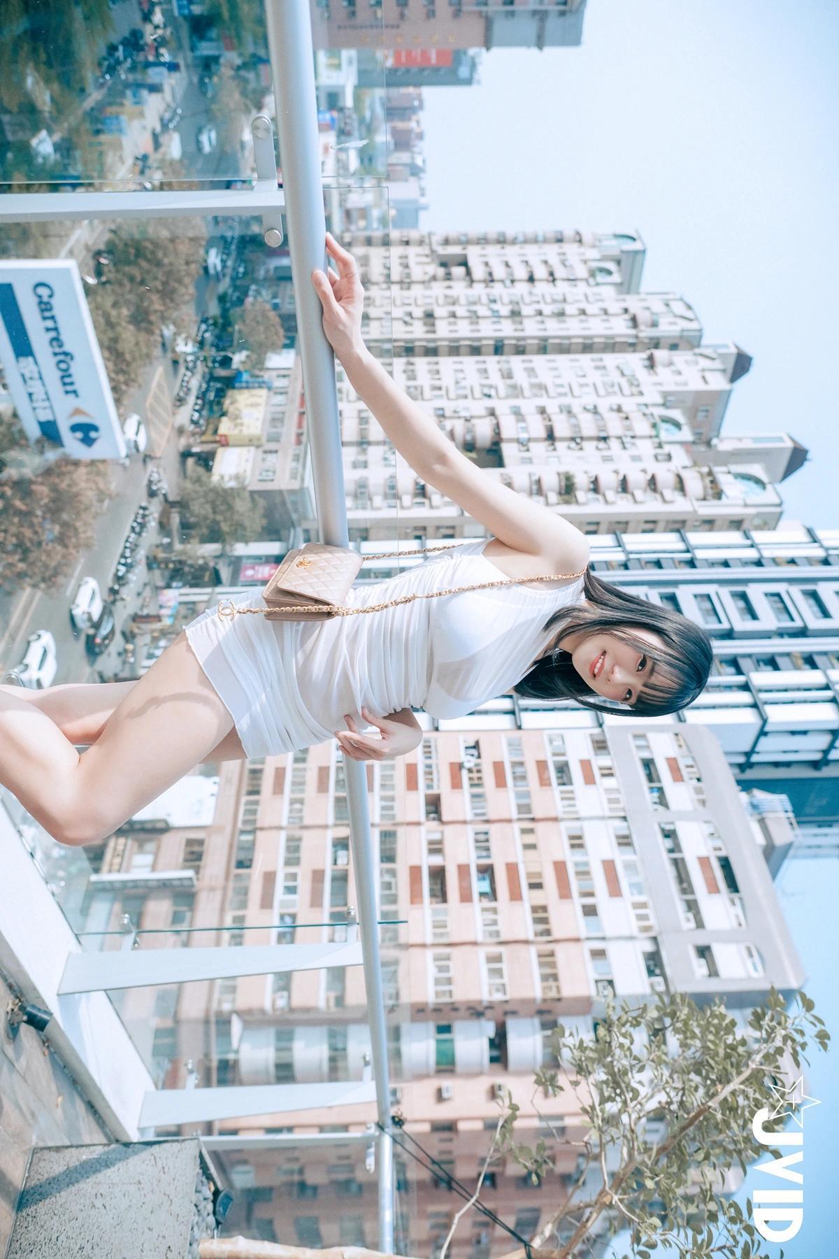 JVID Angela寶7 – 豪乳情婦の不倫旅行－寶七🫦跪舔肉棒的色色拜金萌妹🔥靈巧的舌頭舔來舔去😈 Set.01(7)