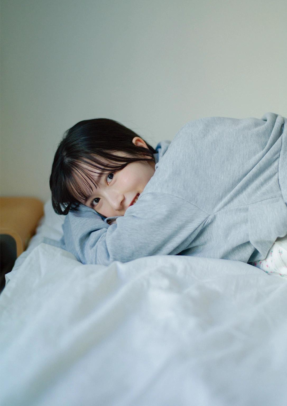 Kotoko Sasaki 佐々木琴子, 1st写真集 「明け方の夢」 Set.03(5)