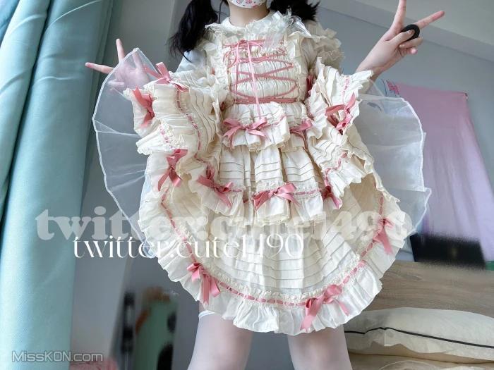 Coser@自整理福利姬: 六套合集 2024-10-22 (816 photos )(263)