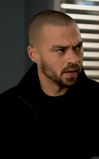 Jesse Williams 7ZM46nVM_o