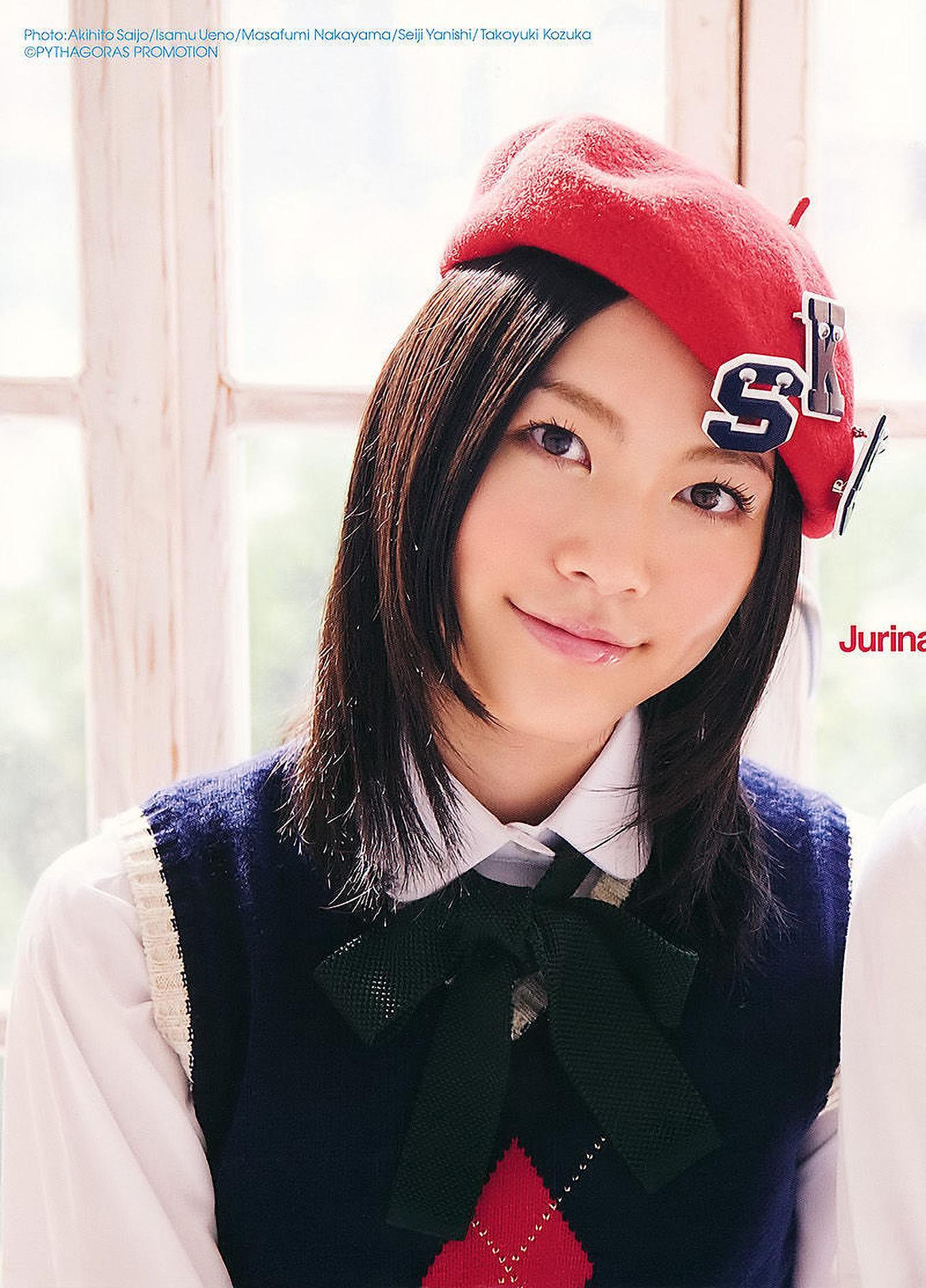 松井珠理奈・松井玲奈・高柳明音, Young Animal 2011 No.11 (ヤングアニマル 2011年11号)(38)