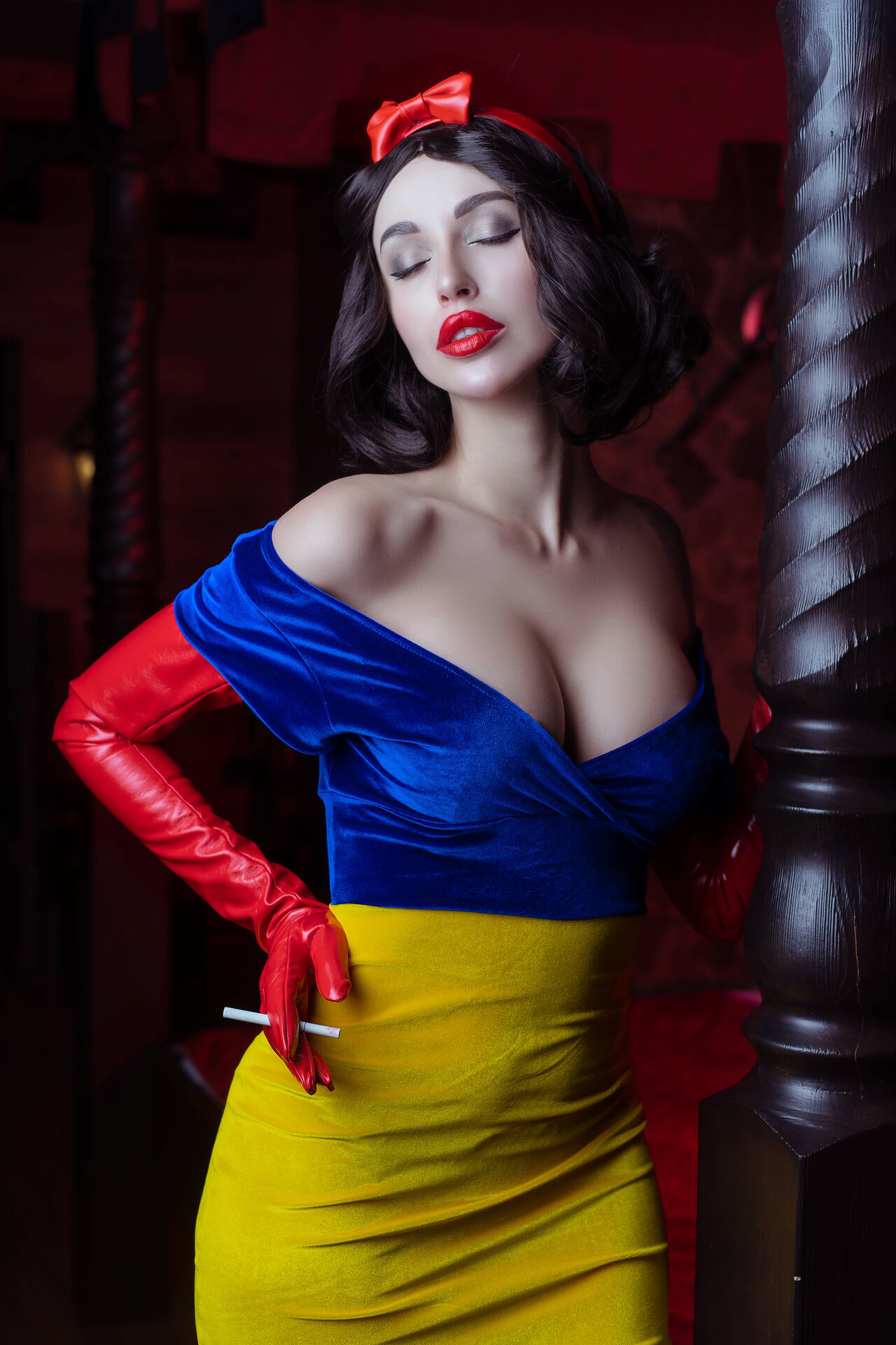 Lera Himera - NOIR BDSM SNOW WHITE
