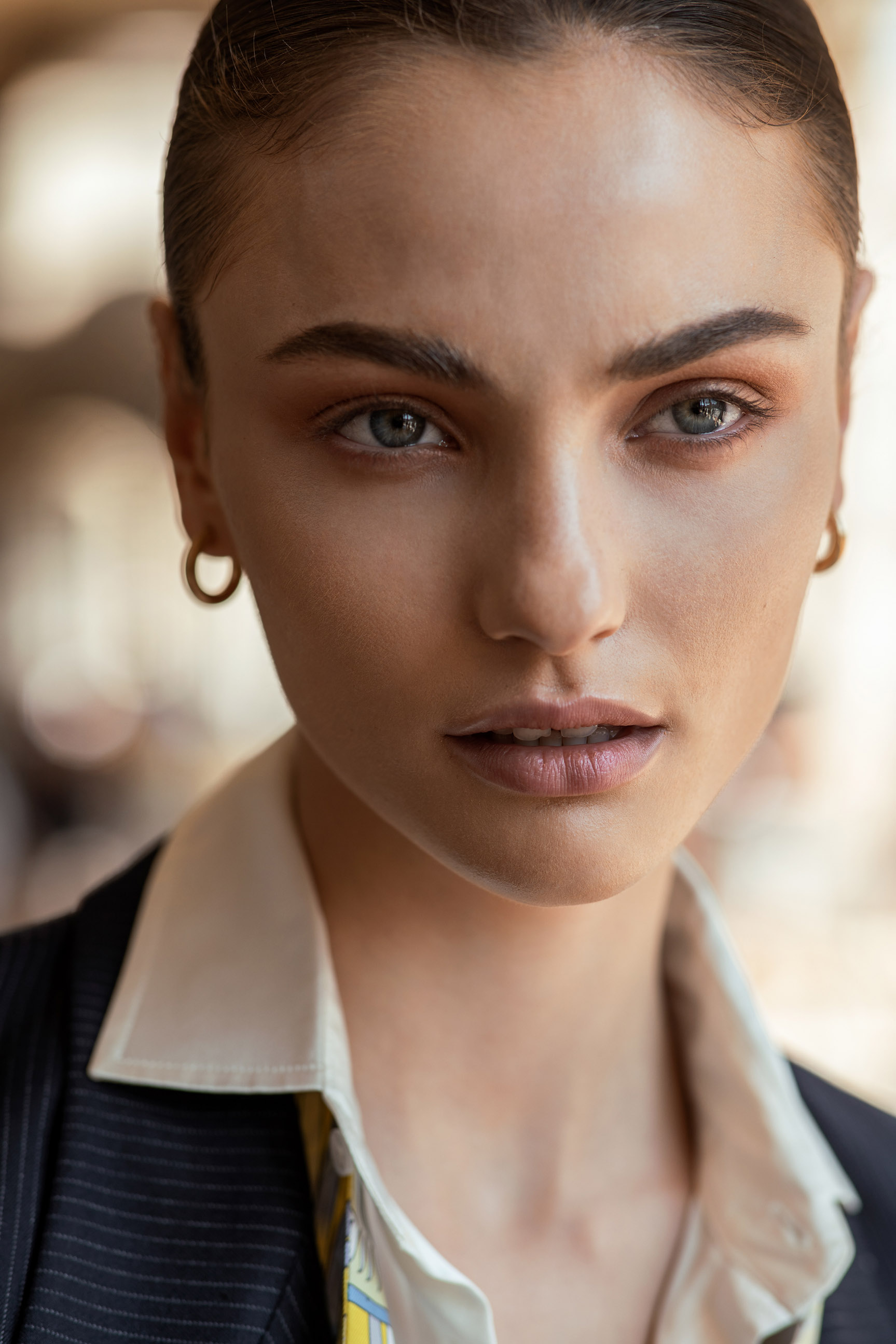 Paula Cioltean by Agata Serge / Vanity Fair Italia october 2020 Паула Чиолтян на улицах Милана / фото 11
