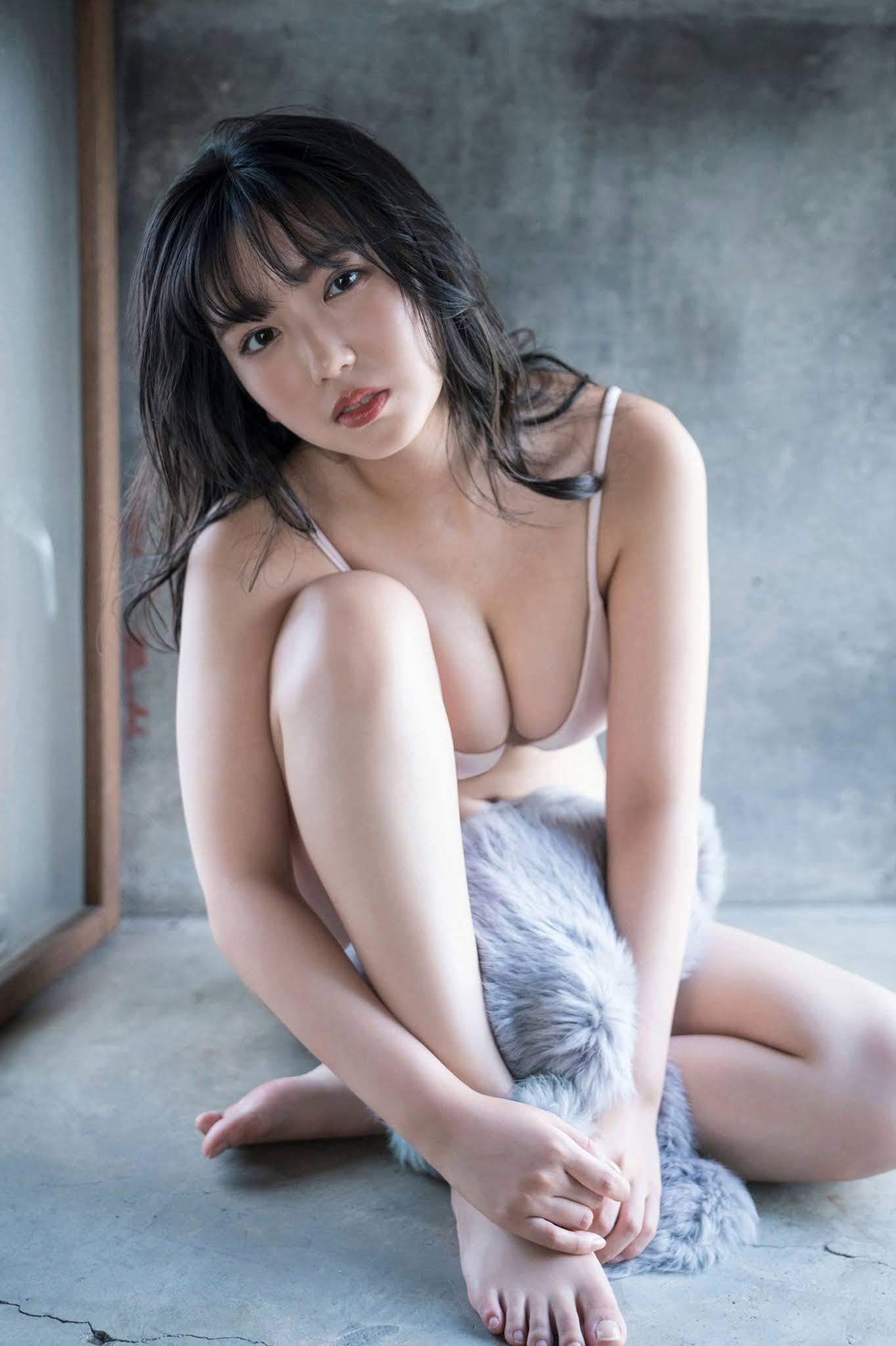 Aika Sawaguchi 沢口愛華, ヤンマガWeb ヤンマガアザーっす！ 週刊 03 無料分(17)