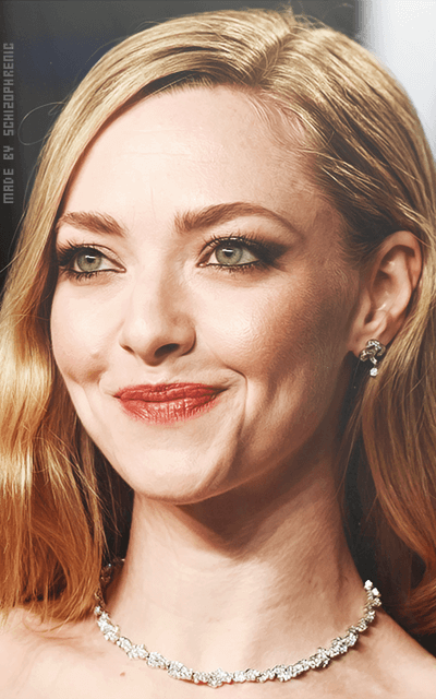 Amanda Seyfried De021J6q_o