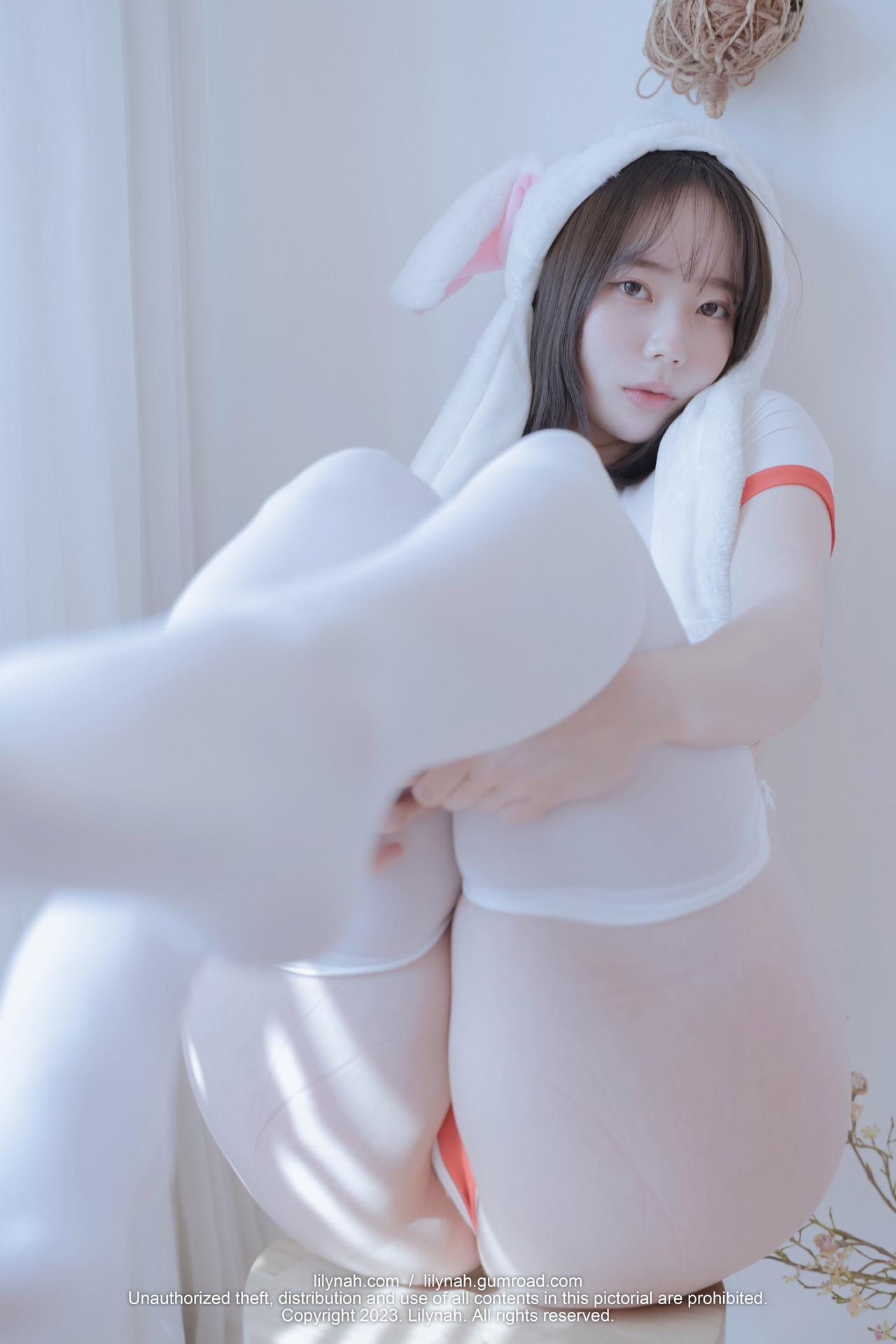 Myua 뮤아, [Lilynah] LW66 I Turned into a Rabbit(21)