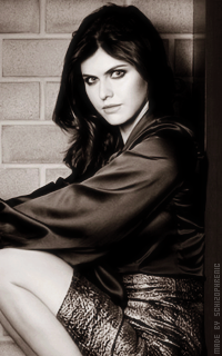 Alexandra Daddario RjoZH9T0_o