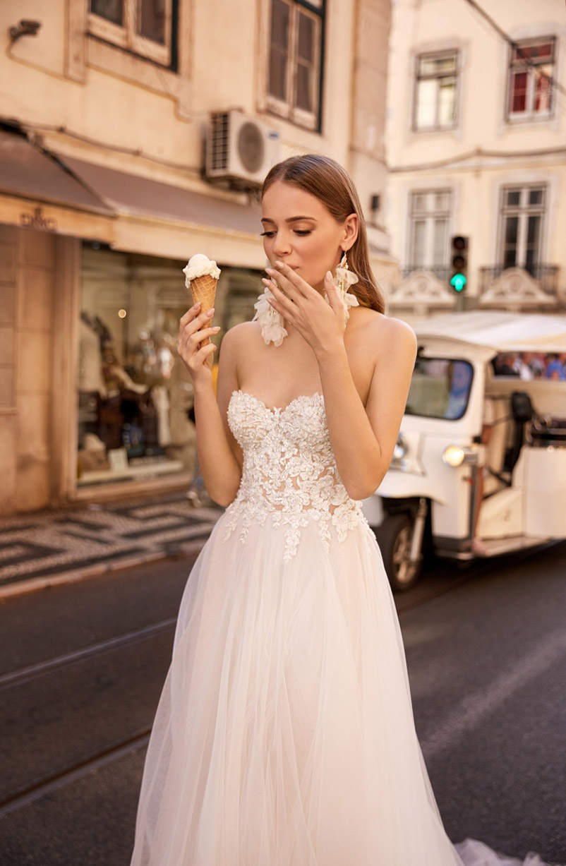 Dagmara Raczynska by Szymon Boczek / Tom Sebastien Bridal collection 2019 Dagmara Raczynska by Szymon Boczek / Tom Sebastien Bridal collection 2019