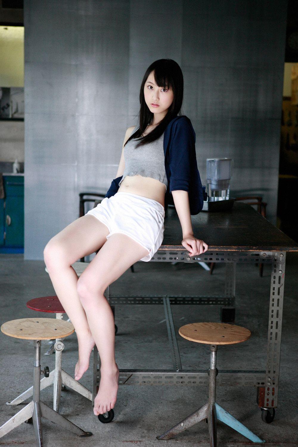 松井玲奈《Beauty Rena》写真集 [YS Web] Vol.421(64)