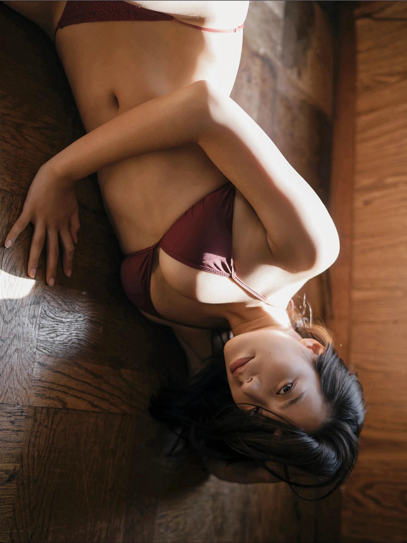 Mayu Koseta 小瀬田麻由, 週刊現代デジタル写真集 「私生活」 Set.02(23)