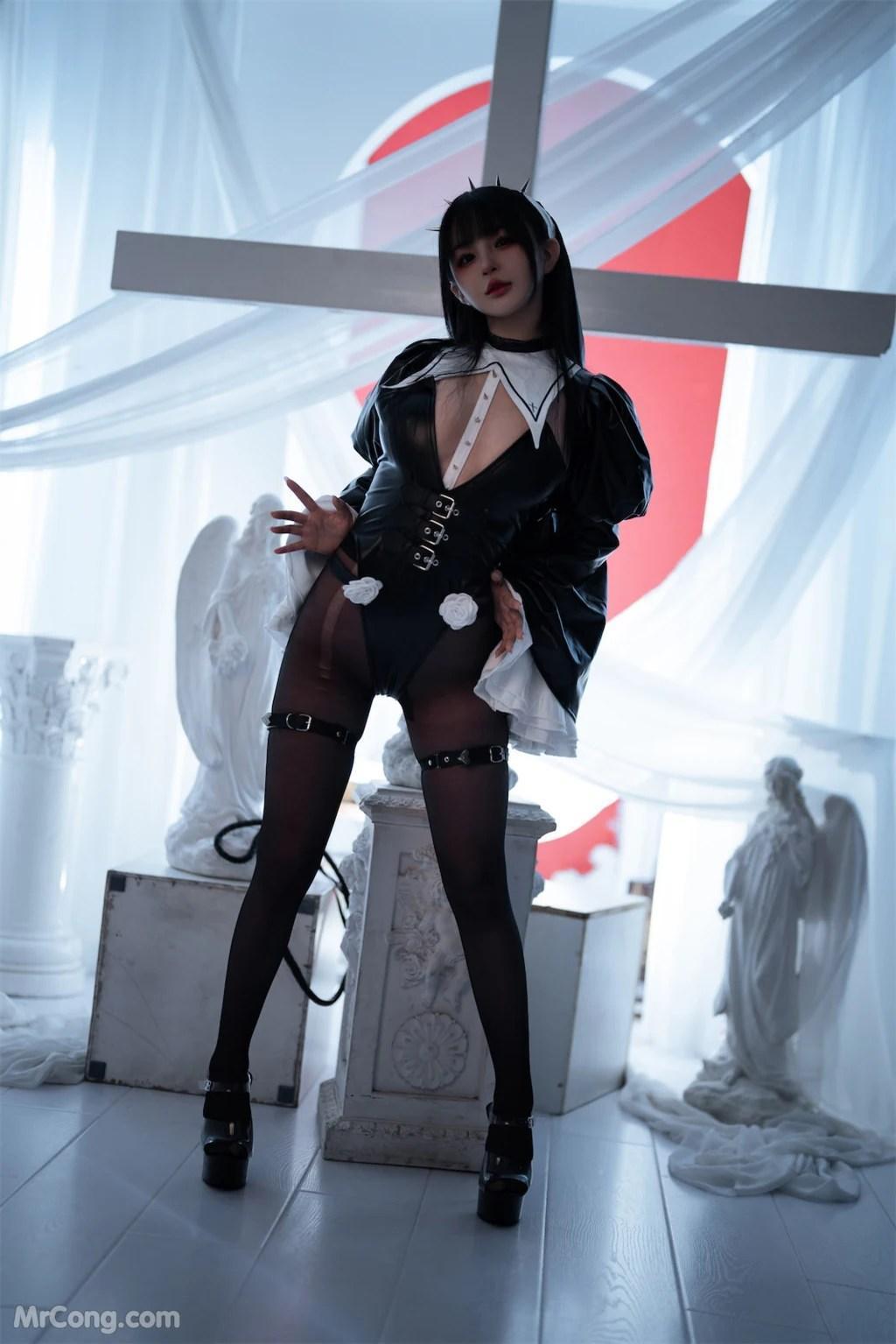 Coser@桜井宁宁 Vol.076: 皮衣修女 (60 photos)(7)