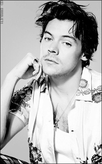 Harry Styles CEwlFn2H_o