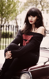 Jameela Jamil GPVJbBVj_o