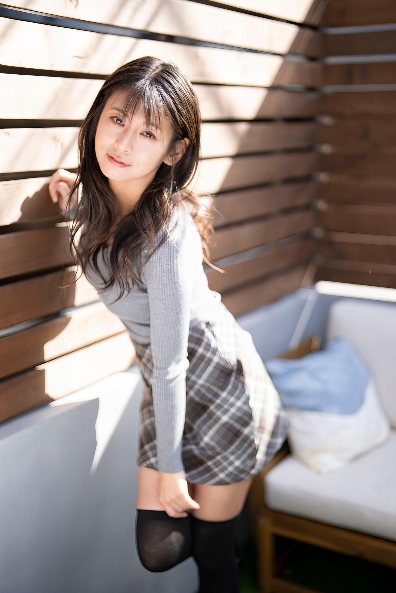 Yuka Kosaka 小阪由佳, Shukan Post 2023.12.08 (週刊ポスト 2023年12月8日号)(2)